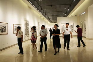 红山文化艺术导师张怀勇丝路驼铃声美术作品展在赤峰美术馆开展